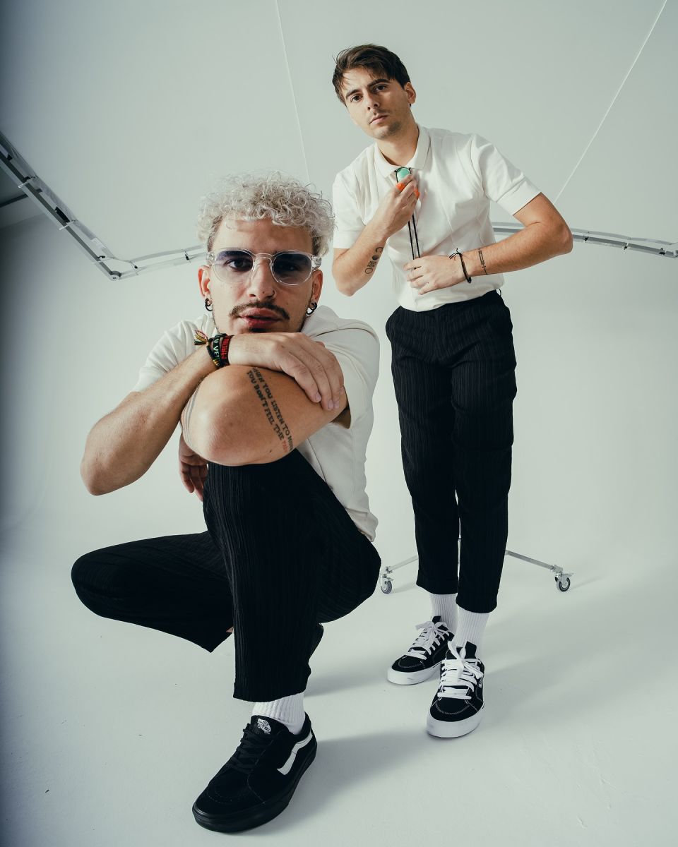 ‘Lanterna’ je prvi single s nadolazeceg albuma ‘Tamni valovi’ grupe kids from the sky