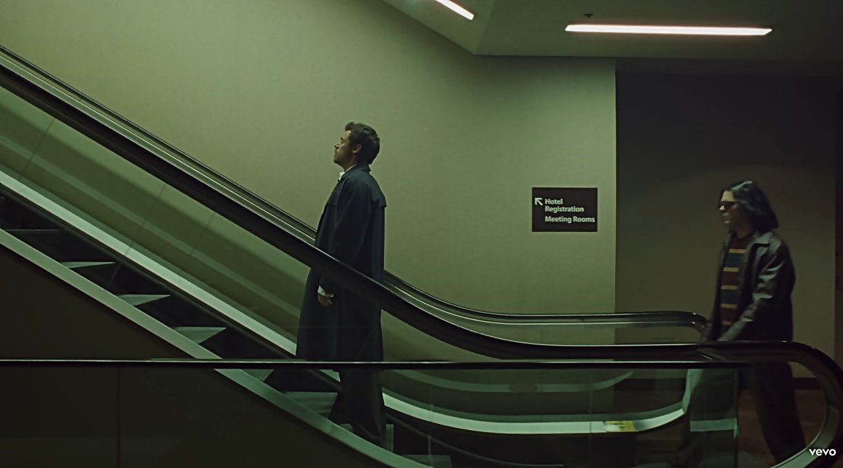 Singlom Aperture, Harry Styles anounced World Tour Together,Together