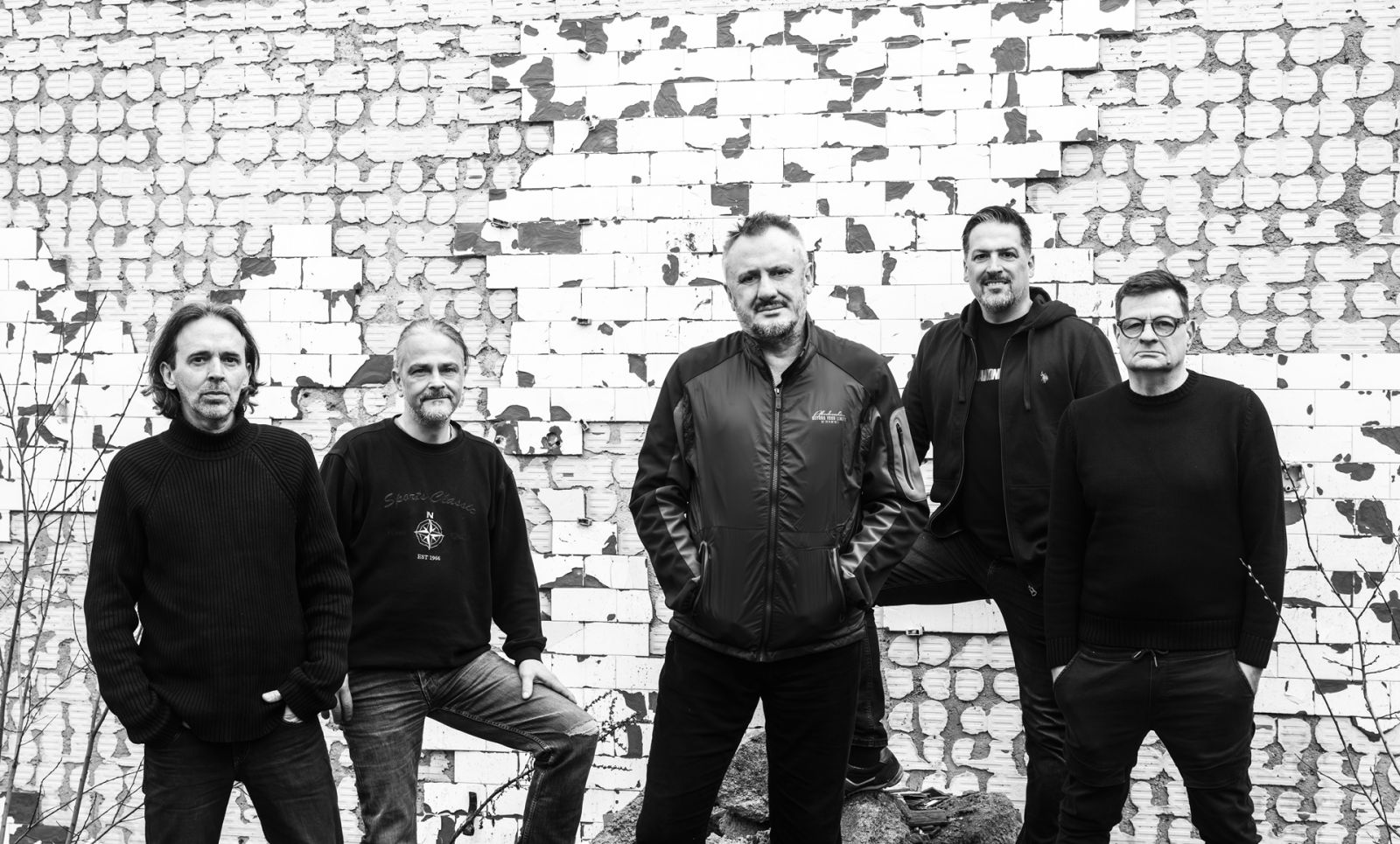 Muzzik se obradovao: Letu štuke objavili novi singl “Idemo pjesmo”